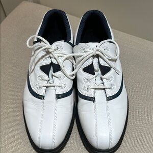 FOOTJOY WOMENS GOLF SHOES-8W